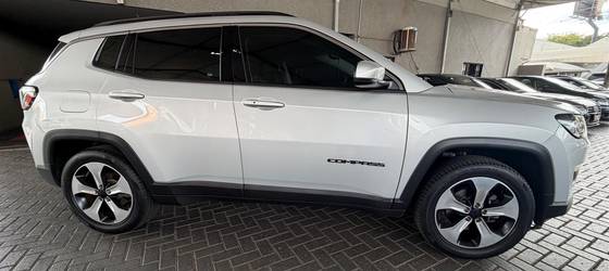 JEEP COMPASS 2.0 16V FLEX LONGITUDE AUTOMÁTICO JEEP COMPASS 2.0 16V FLEX LONGITUDE AUTOMÁTICO